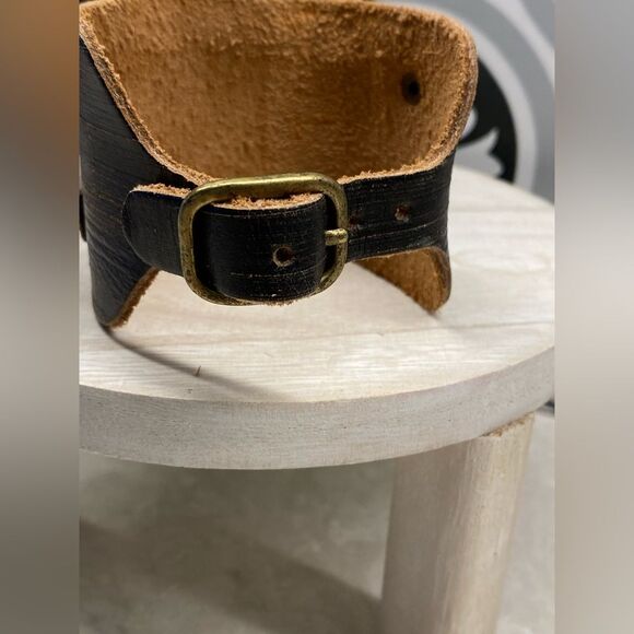 'FREE SPIRIT' Leather cuff - Picture 4 of 7
